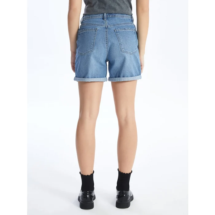 LCW Jeans Indigo Boyfriend Fit Yırtık Detaylı Kadın Jean Şort