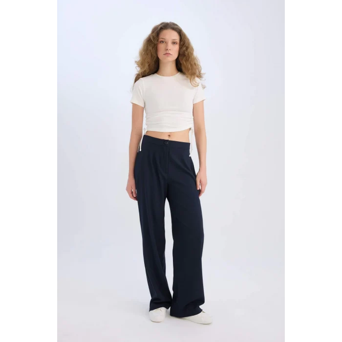 Defacto T9632 Beyaz Fitted Bisiklet Yaka Fitilli Kaşkorse Kısa Kollu Tişört