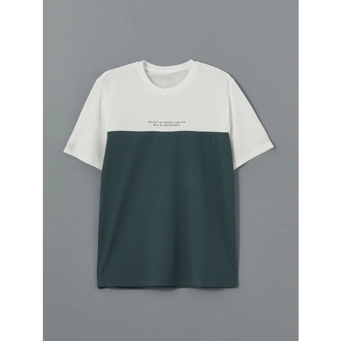 LCWAIKIKI Classic Ekru Bisiklet Yaka Kısa Kollu Renk Bloklu Erkek Tişört