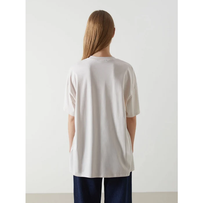 LCW Vision Bej Bisiklet Yaka Baskılı Oversize Kadın Tişört