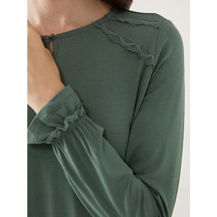 LCW Grace Yeşil Bisiklet Yaka Dantel Detaylı Kadın Bluz