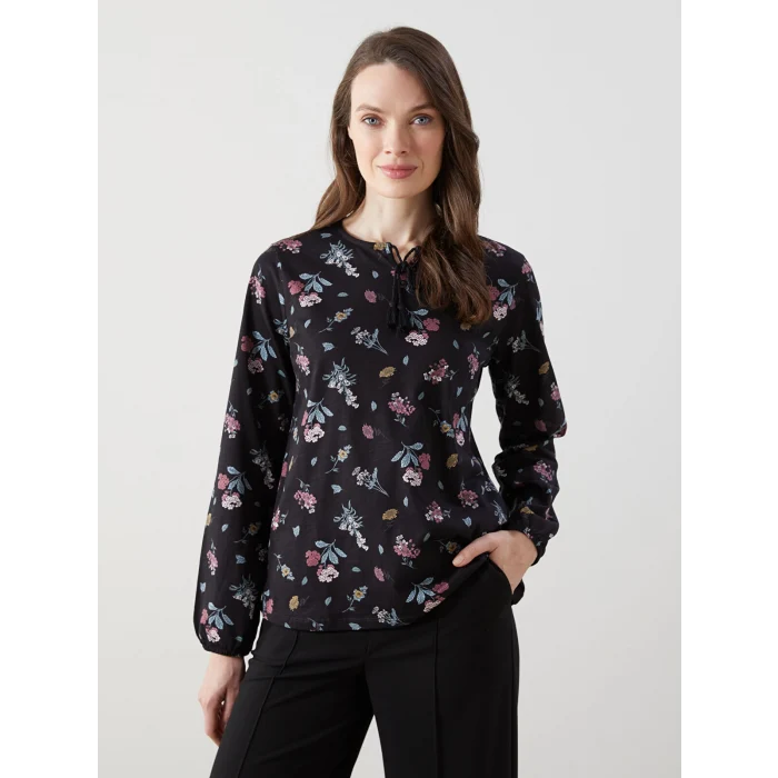 LCW Grace Siyah Bağlamalı Yaka Çiçekli Kadın Bluz