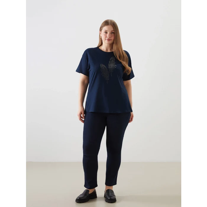 LCWAIKIKI Classic Lacivert Bisiklet Yaka Taşlı Kadın Tişört