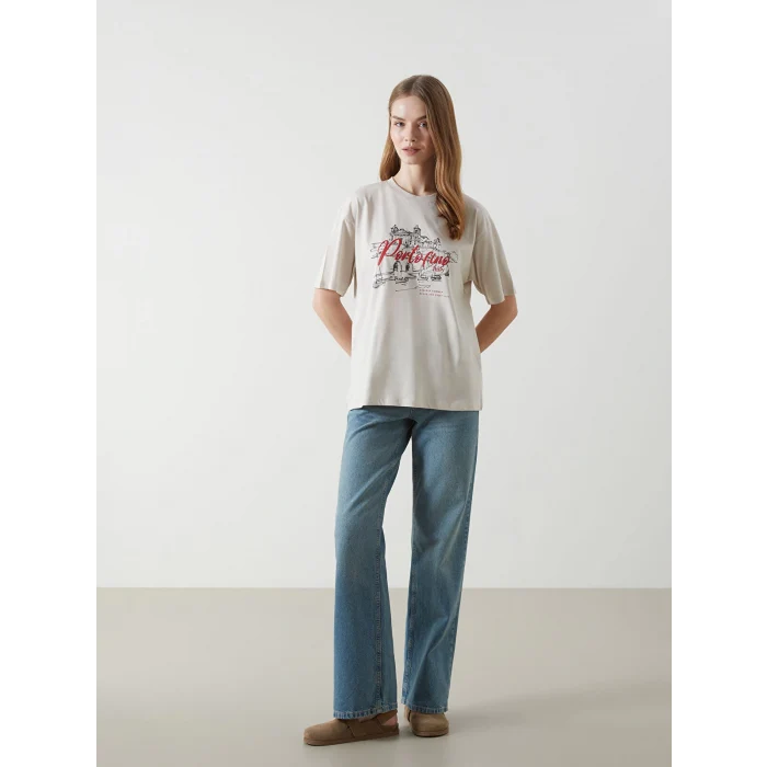 LCW Vision Gri Bisiklet Yaka Baskılı Oversize Kadın Tişört