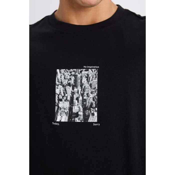 Defacto E0581 Siyah %100 Pamuk Regular Fit Bisiklet Yaka Baskılı Kısa Kollu Tişört