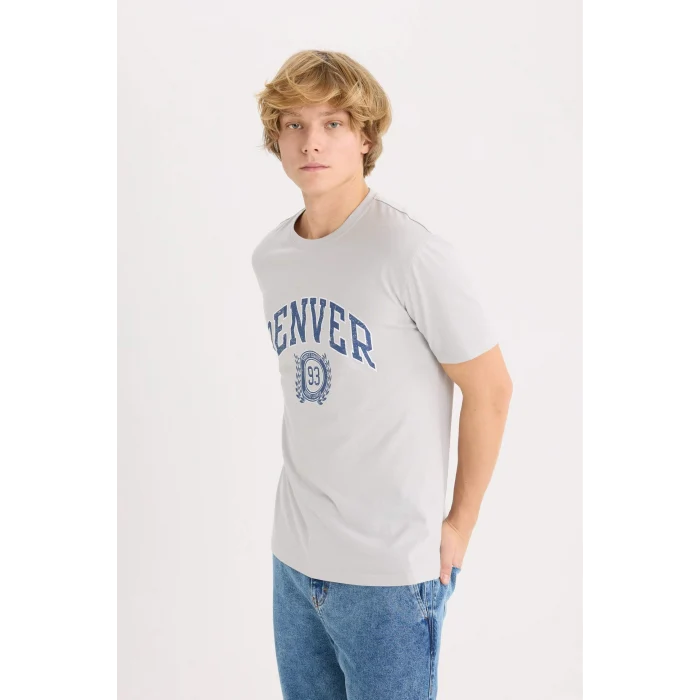 Defacto D5576 Gri %100 Pamuk Regular Fit Bisiklet Yaka Baskılı Kısa Kollu Tişört