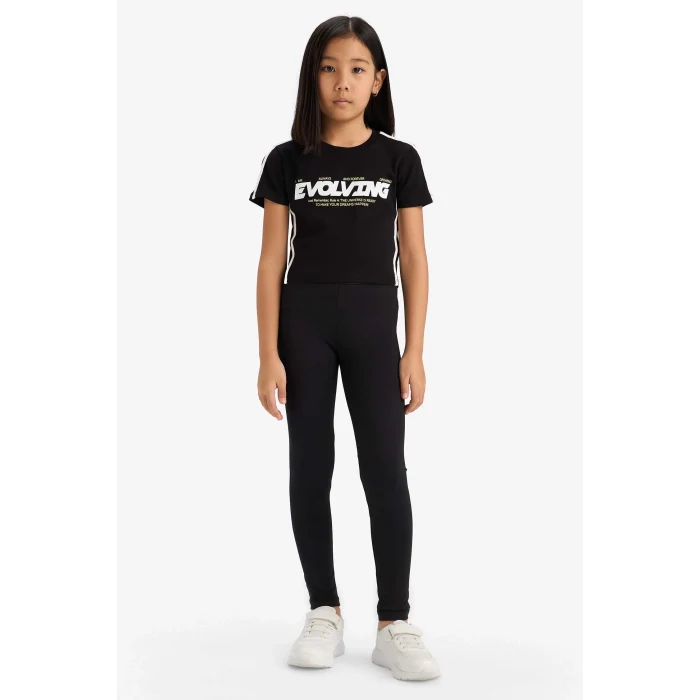 Defacto E1898 Siyah Kız Çocuk Slim Fit Dar Kesim Bisiklet Yaka Baskılı Fitilli Kaşkorse Kısa Kollu Tişört