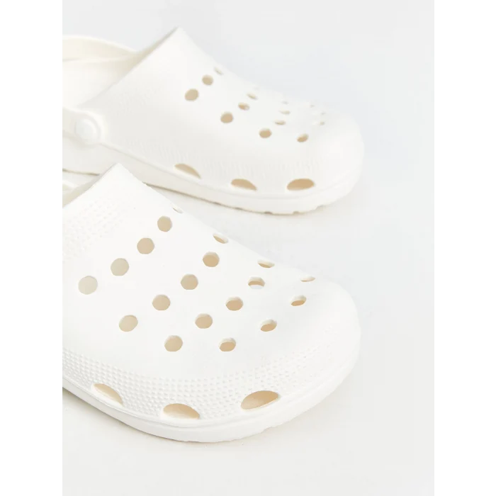 LCW STEPS Beyaz Önü Kapalı Erkek Plaj Sandaleti