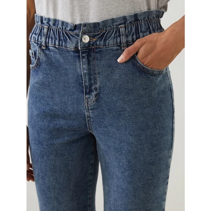 LCWAIKIKI Classic Indigo Beli Lastikli Slim Mom Kadın Jean Pantolon