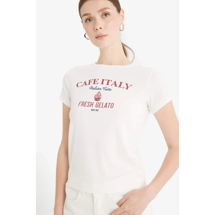 Defacto F5105 Ekru Regular Fit Bisiklet Yaka Baskılı Ribana Kısa Kollu Tişört