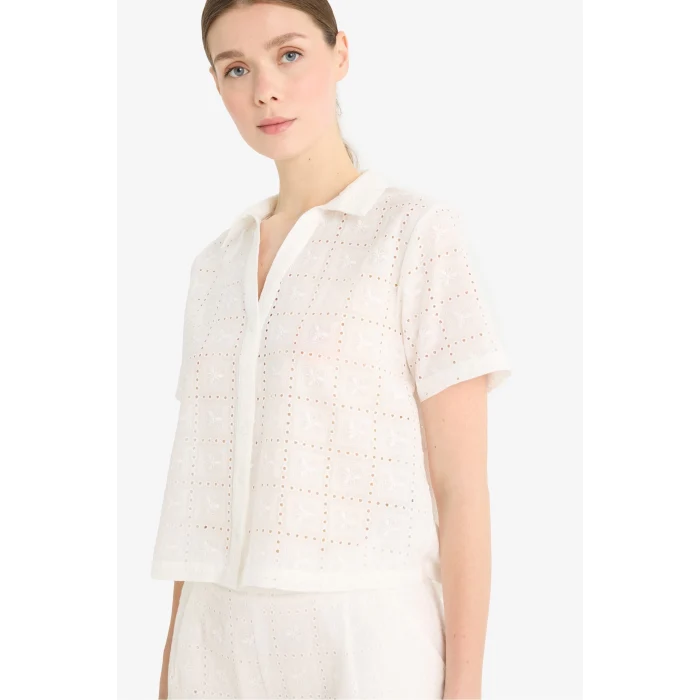 Defacto F5857 Beyaz Regular Fit Brode Kısa Kollu Gömlek