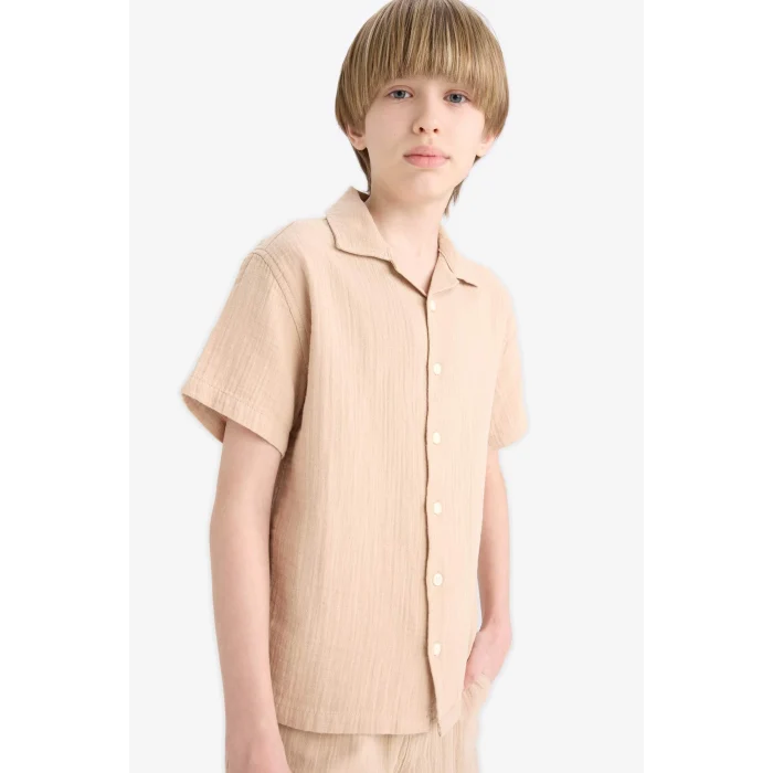 Defacto W3239 Bej Erkek Çocuk Oversize Geniş Kalıp Polo Yaka Müslin Kısa Kollu Gömlek