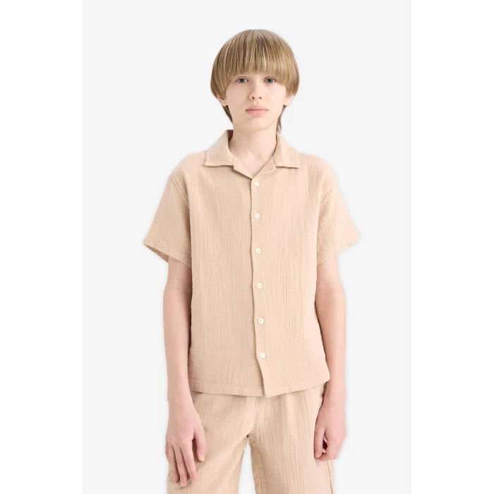 Defacto W3239 Bej Erkek Çocuk Oversize Geniş Kalıp Polo Yaka Müslin Kısa Kollu Gömlek