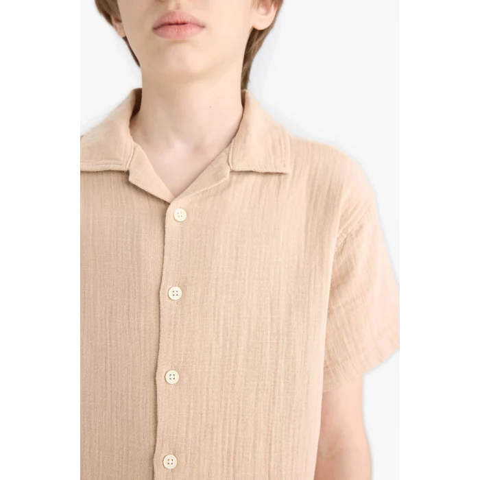 Defacto W3239 Bej Erkek Çocuk Oversize Geniş Kalıp Polo Yaka Müslin Kısa Kollu Gömlek