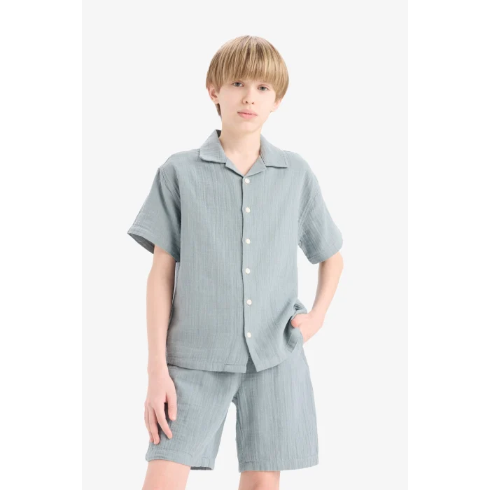 Defacto W3239 Mavi Erkek Çocuk Oversize Geniş Kalıp Polo Yaka Müslin Kısa Kollu Gömlek