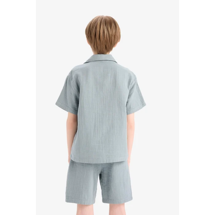 Defacto W3239 Mavi Erkek Çocuk Oversize Geniş Kalıp Polo Yaka Müslin Kısa Kollu Gömlek