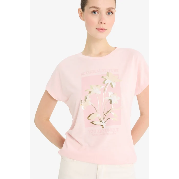 Defacto F5099 Pembe Bisiklet Yaka Çiçekli Kısa Kollu Tişört