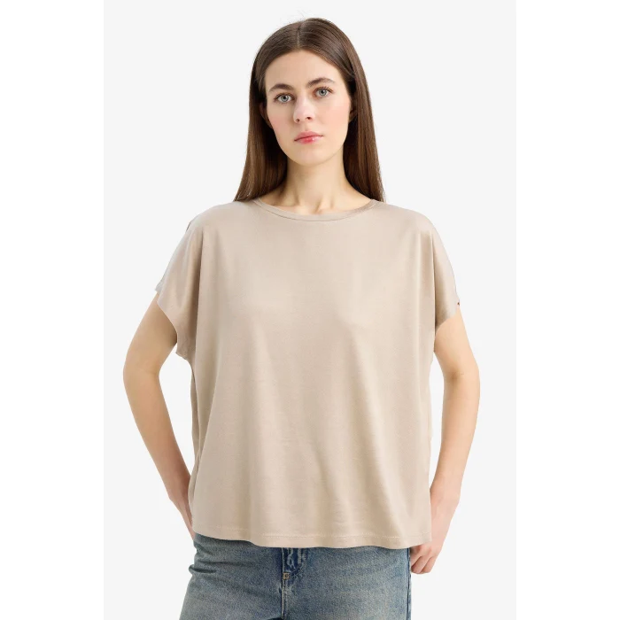Defacto C8807 Bej Bisiklet Yaka Basic Düz Modal Kısa Kollu Tişört