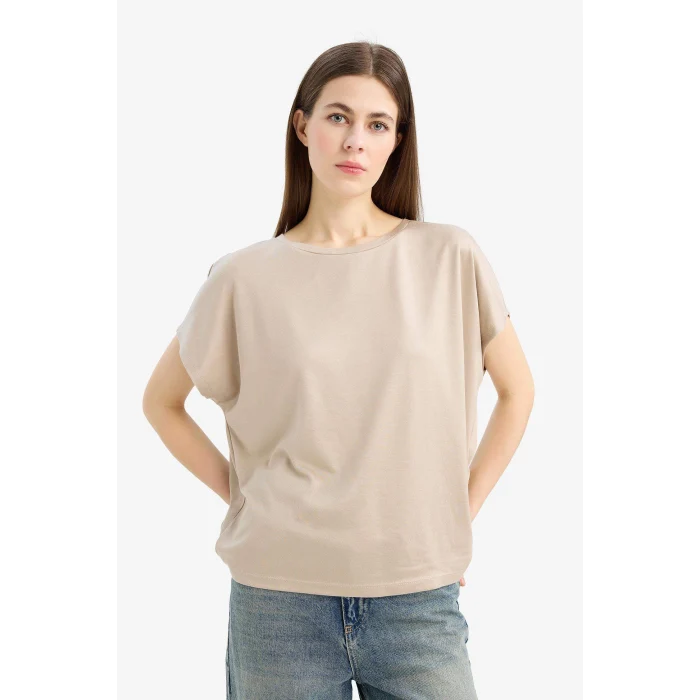 Defacto C8807 Bej Bisiklet Yaka Basic Düz Modal Kısa Kollu Tişört