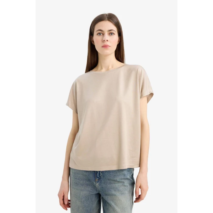 Defacto C8807 Bej Bisiklet Yaka Basic Düz Modal Kısa Kollu Tişört