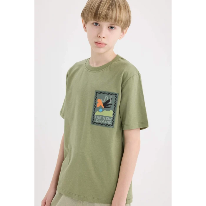 Defacto E0966 Haki Erkek Çocuk Bisiklet Yaka Nakışlı Kısa Kollu Tişört