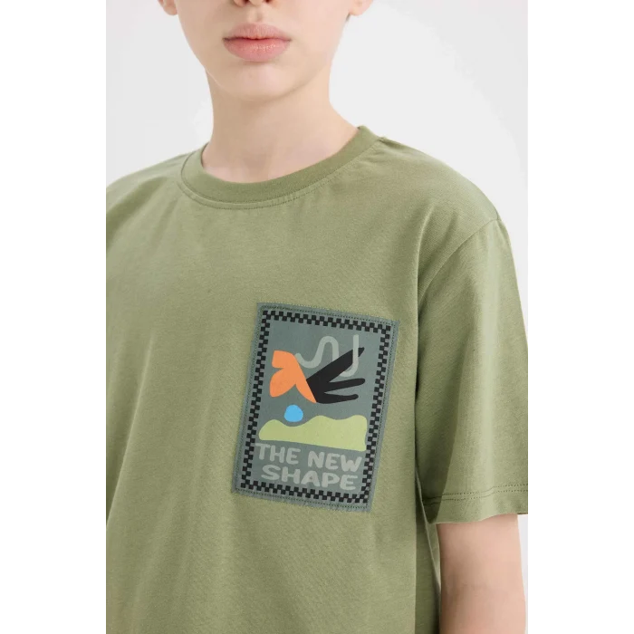 Defacto E0966 Haki Erkek Çocuk Bisiklet Yaka Nakışlı Kısa Kollu Tişört