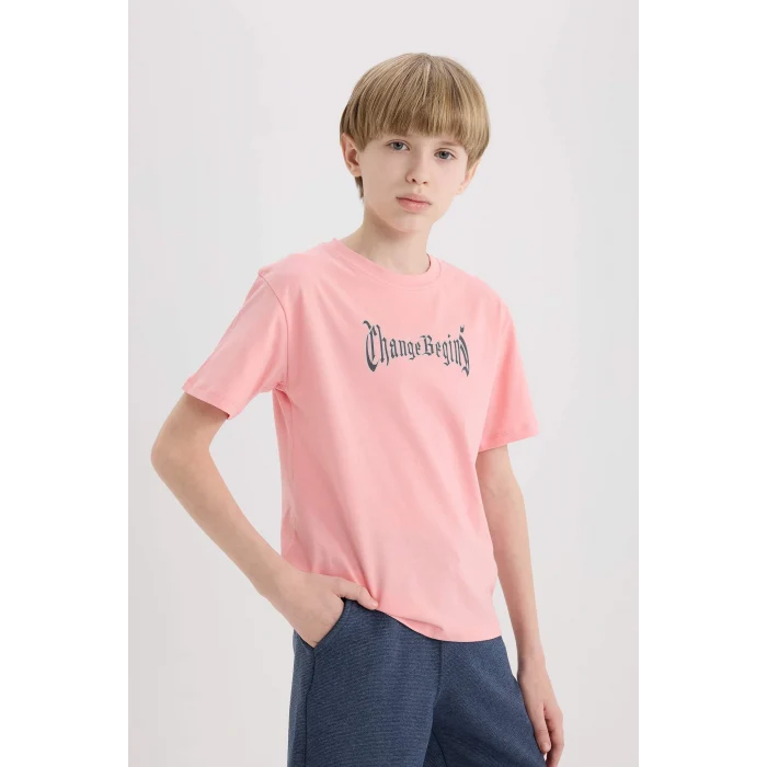 Defacto E0101 Pembe Erkek Çocuk Bisiklet Yaka Sırt Baskılı Kısa Kollu Tişört
