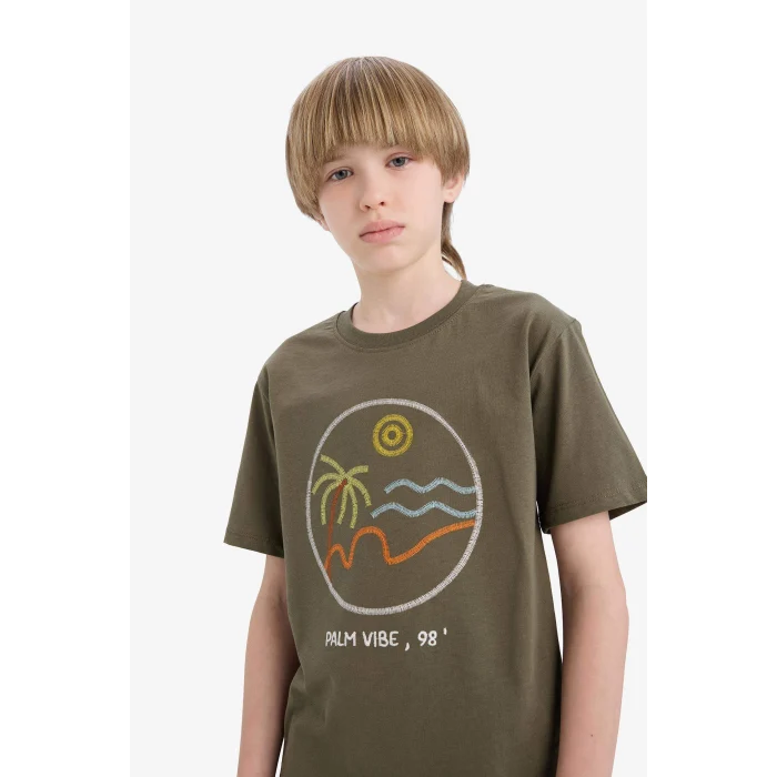 Defacto E0964 Haki Erkek Çocuk Bisiklet Yaka Nakışlı Kısa Kollu Tişört