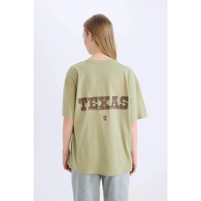 Defacto D9610 Haki Oversize Geniş Kalıp Bisiklet Yaka Sırt Baskılı Kısa Kollu Tişört