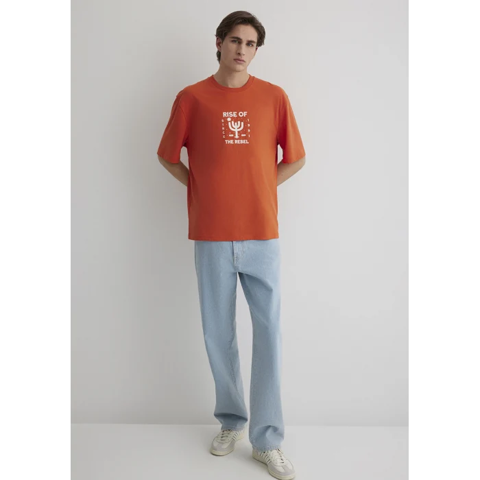 Mavi 0612669-70435 Rise Of The Rebel Baskılı Kırmızı Tişört
