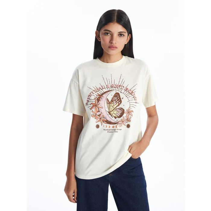 LCW Modest Ekru Bisiklet Yaka Baskılı Kısa Kollu Kadın Tişört