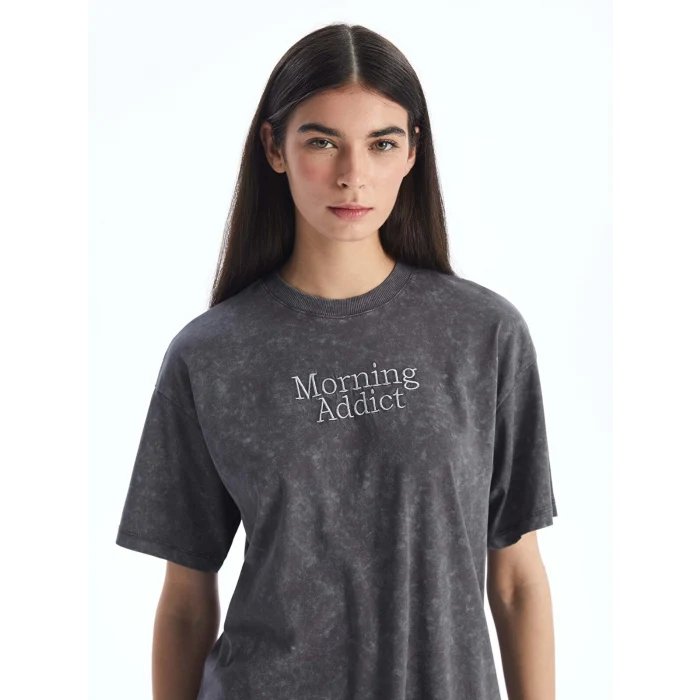 LCW Modest Antrasit Bisiklet Yaka Baskılı Kısa Kollu Kadın Tişört