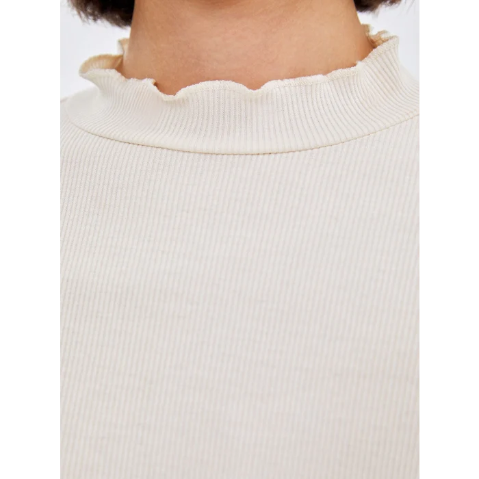 LCW Modest Ekru Dik Yaka Dokulu Kadın Body