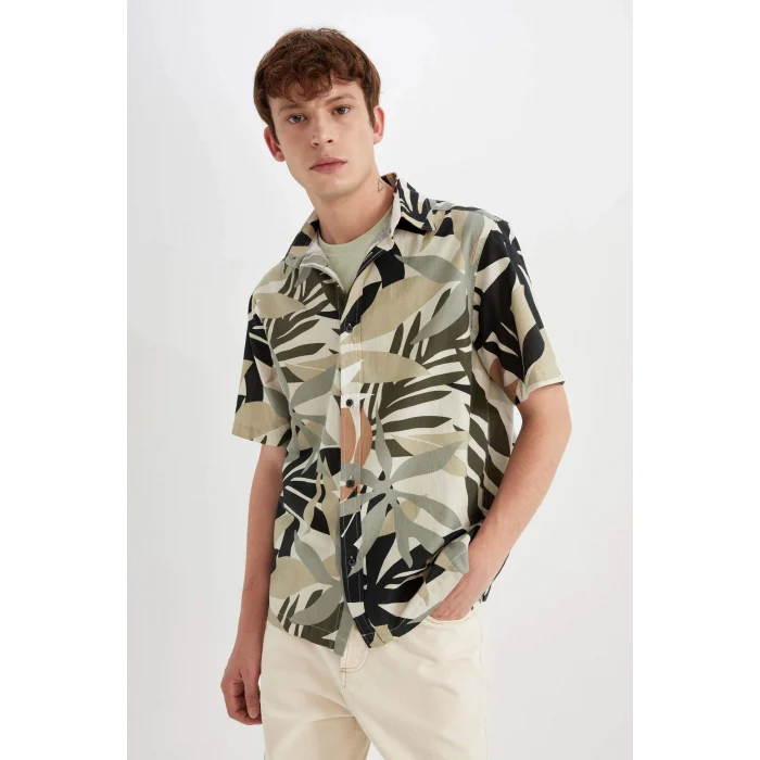 Defacto C7667 Haki Regular Fit Yazlık Hawaii Baskılı Pamuklu Kısa Kollu Gömlek