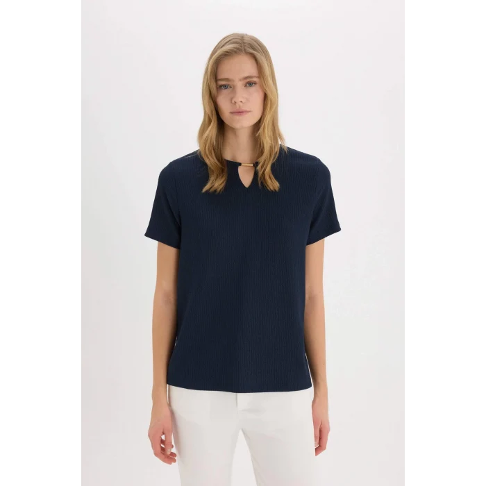 Defacto E0325 Lacivert Regular Fit Apaş Yaka Basic Düz Bürümcük Kısa Kollu Tişört