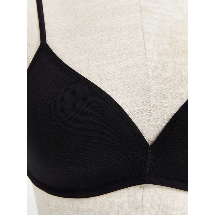 LCW Young Siyah Balensiz Dolgusuz Düz İlk Sütyen