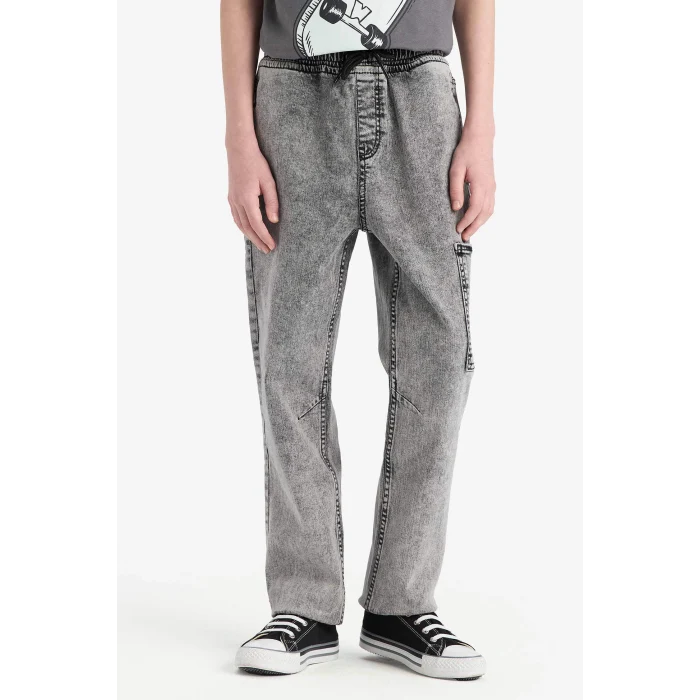 Defacto D6554 Gri Erkek Çocuk Jogger Fit Esnek Bantlı Paça Jean Pantolon