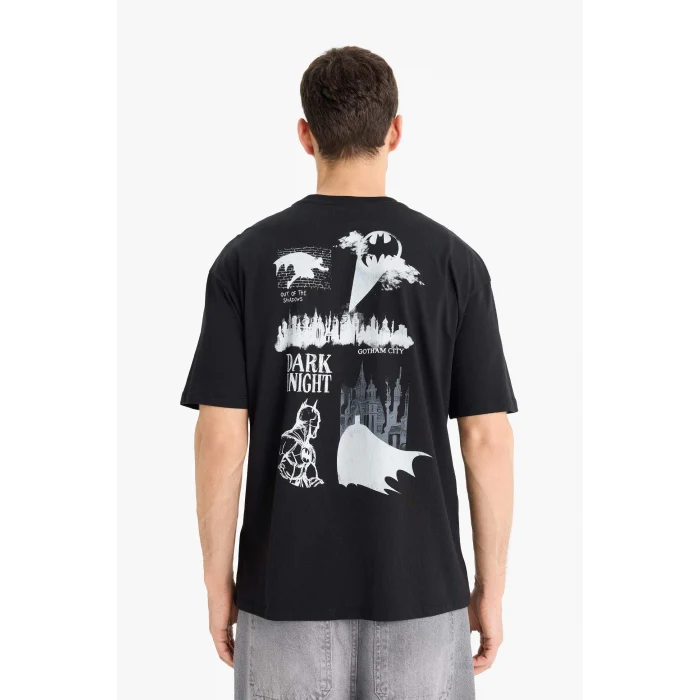 Defacto E0618 Siyah %100 Pamuk Batman Boxy Fit Bisiklet Yaka Sırt Baskılı Kısa Kollu Tişört
