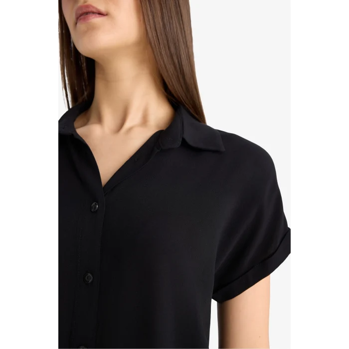 Defacto N7819 Siyah Regular Fit Basic Düz Viskon Kısa Kollu Gömlek