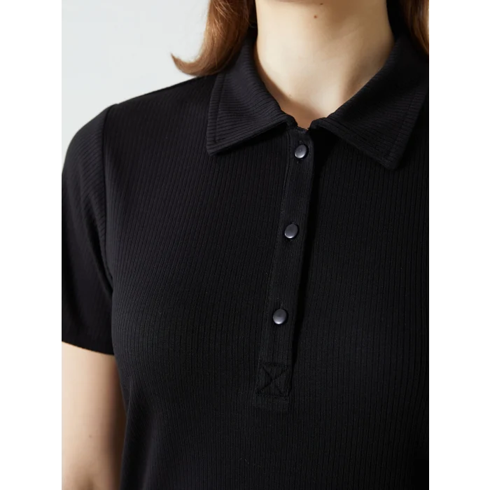 LCWAIKIKI Classic Siyah Polo Yaka Dokulu Kadın Tişört