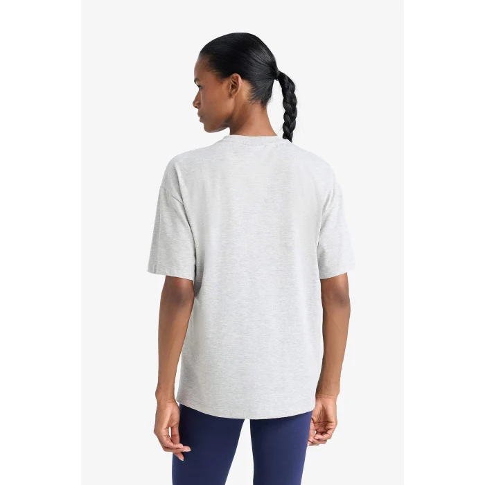 Defacto Z3128 Gri DeFactoFit NBA Wordmark Boxy Fit Bisiklet Yaka Kısa Kollu Tişört