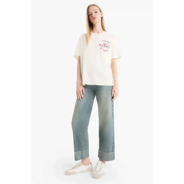 Defacto F2646 Ekru Coool Oversize Geniş Kalıp Bisiklet Yaka Sırt Baskılı Kısa Kollu Tişört