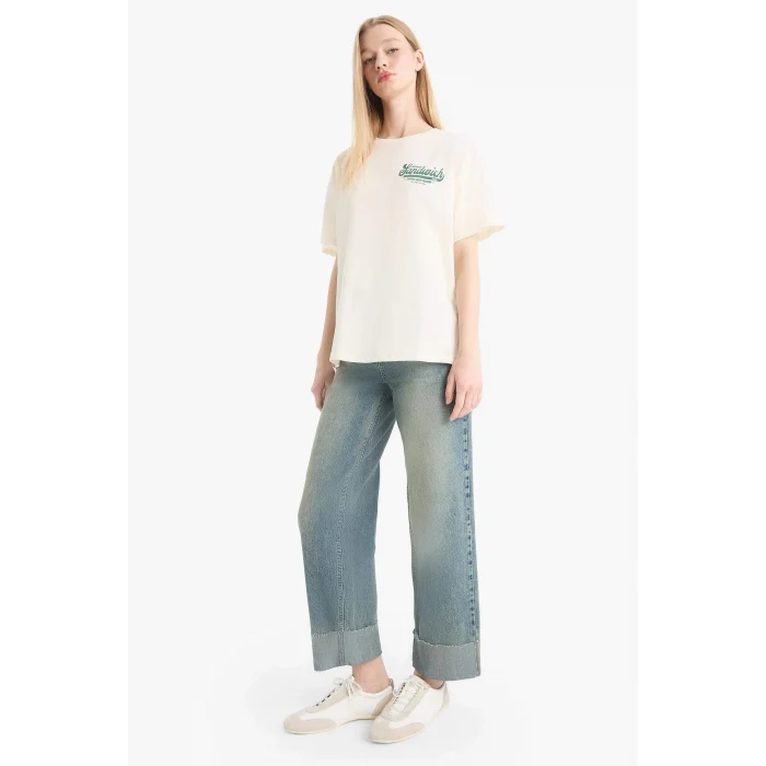 Defacto F2645 Ekru Coool Oversize Geniş Kalıp Bisiklet Yaka Sırt Baskılı Kısa Kollu Tişört