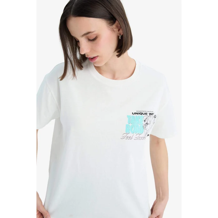 Defacto F2241 Beyaz Coool Oversize Geniş Kalıp Bisiklet Yaka Baskılı Kısa Kollu Tişört