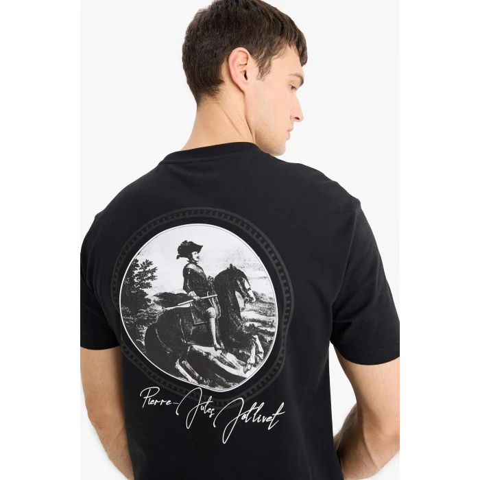 Defacto D7062 Siyah %100 Pamuk Diego Velazquez Regular Fit Bisiklet Yaka Sırt Baskılı Kısa Kollu Tişört