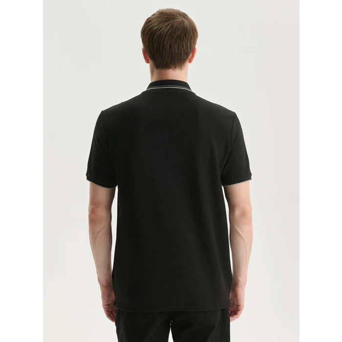 LC WAIKIKI Siyah Polo Yaka Erkek Dokulu Tişört