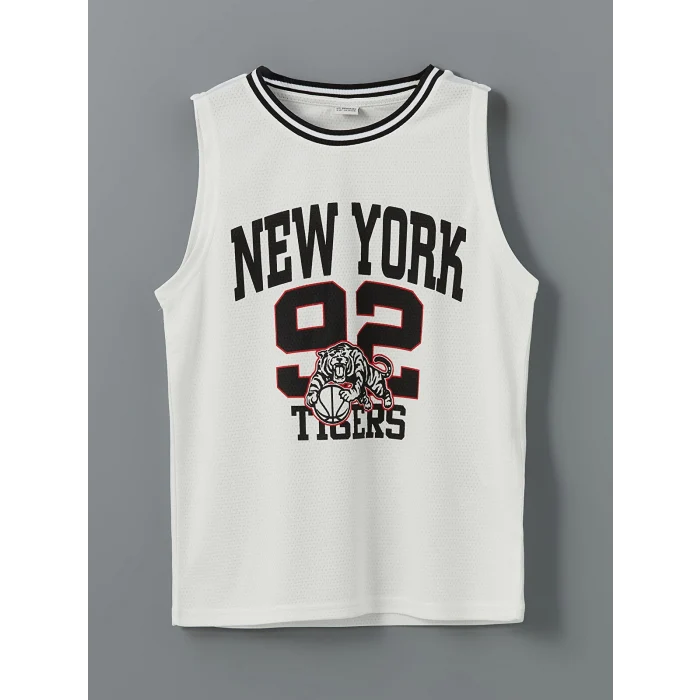 LCW Kids Beyaz Bisiklet Yaka New York Baskılı Erkek Çocuk Atlet ve Şort