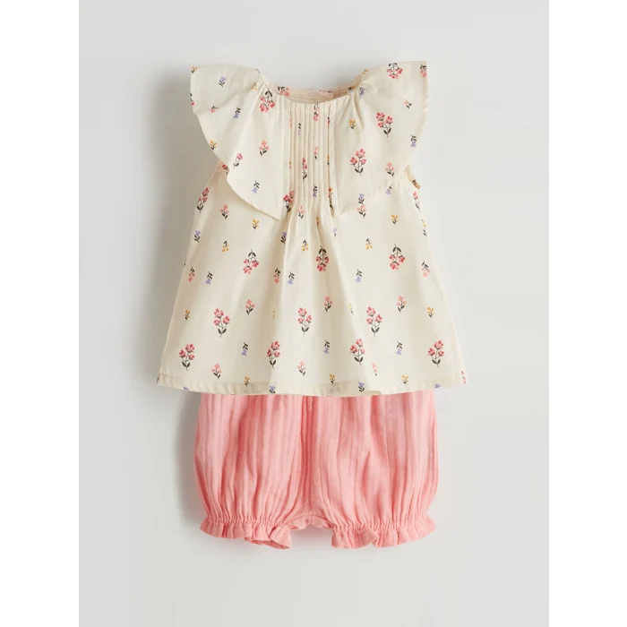 LCW baby Ekru Bisiklet Yaka Çiçekli Kız Bebek Bluz ve Şort 2li