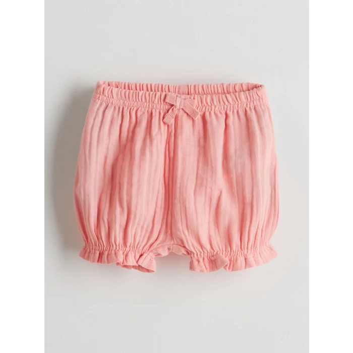 LCW baby Ekru Bisiklet Yaka Çiçekli Kız Bebek Bluz ve Şort 2li