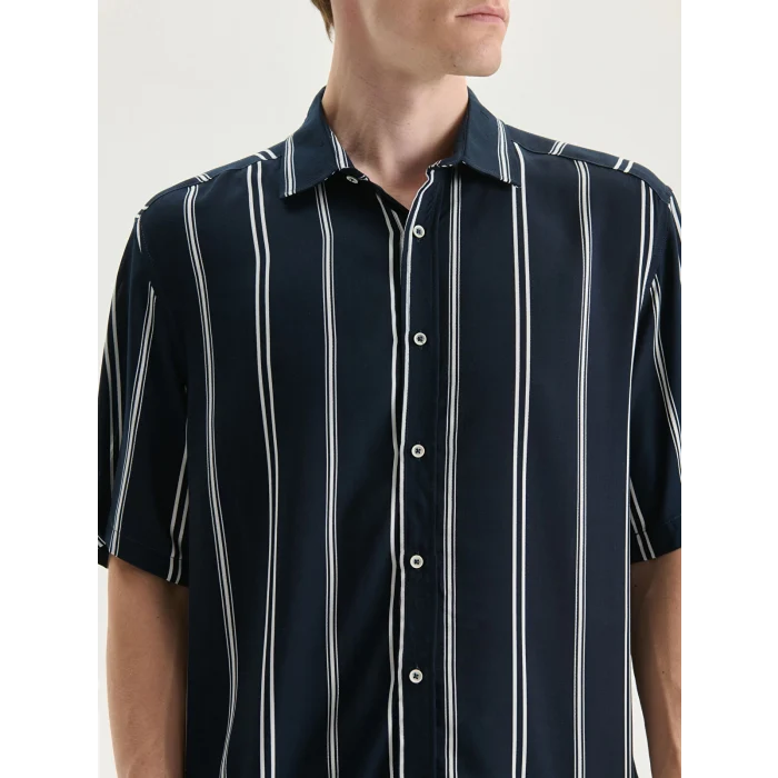 LCW Vision Lacivert Regular Fit Kısa Kollu Çizgili Erkek Gömlek